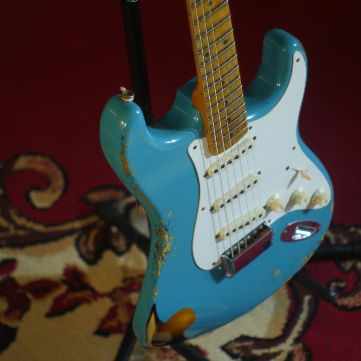 Byron Music Home Page Consignment - Fender Custom Shop &#39;56 Heavy Relic Stratocaster with Tweed Hardcase - Byron Music