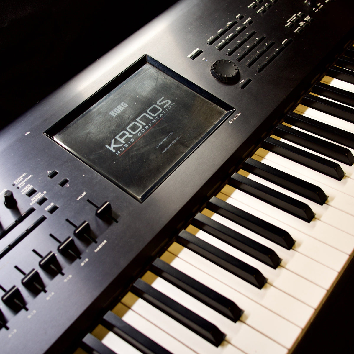 Byron Music Home Page Preloved - Korg Kronos V1 76 Weighted Key Synthesizer Keyboard - Byron Music