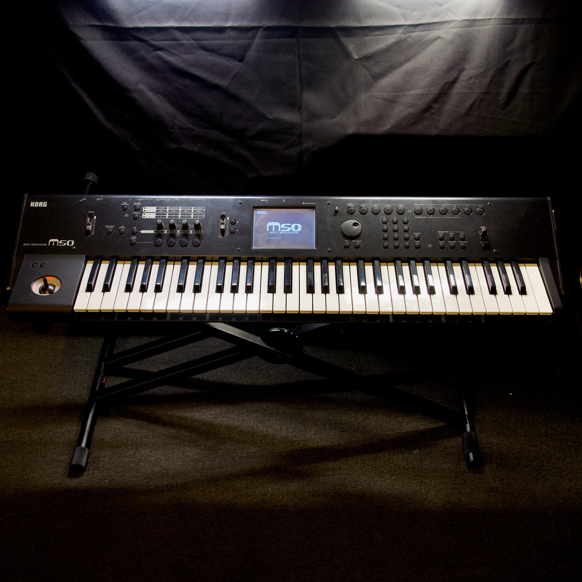 Byron Music Home Page Preloved - Korg M50 Workstation Synthesizer 61 Key - Byron Music